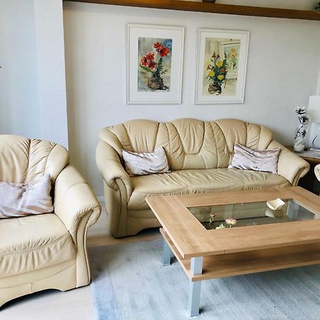 גלוקסבורג Ferienwohnung Skowronek Am Kurpark מראה חיצוני תמונה